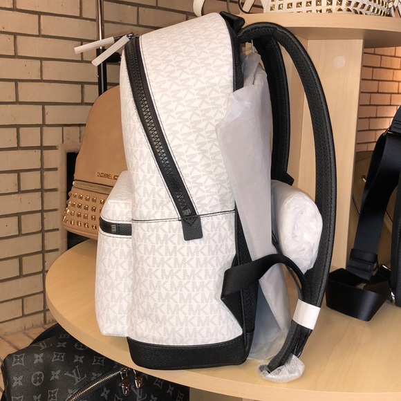 MICHAEL KORS COOPER BRIGHT WHITE BACKPACK NWT $548 MSRP - Picture 3 of 8